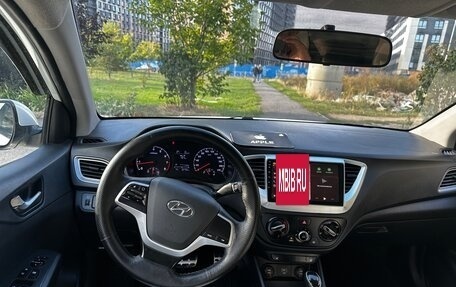 Hyundai Solaris II рестайлинг, 2019 год, 1 050 000 рублей, 7 фотография
