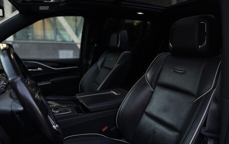 Cadillac Escalade V, 2021 год, 9 500 000 рублей, 7 фотография