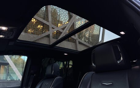 Cadillac Escalade V, 2021 год, 9 500 000 рублей, 8 фотография