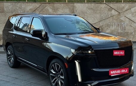 Cadillac Escalade V, 2021 год, 9 500 000 рублей, 2 фотография