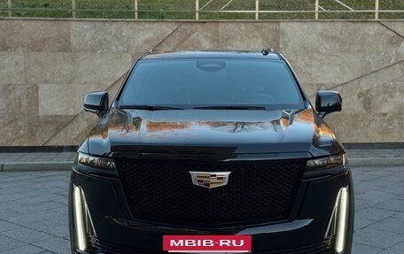 Cadillac Escalade V, 2021 год, 9 500 000 рублей, 3 фотография