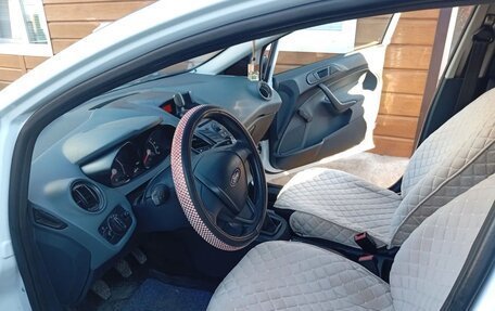 Ford Fiesta, 2008 год, 270 000 рублей, 2 фотография