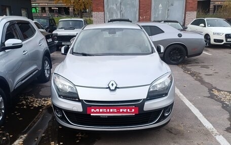 Renault Megane III рестайлинг, 2013 год, 795 000 рублей, 3 фотография