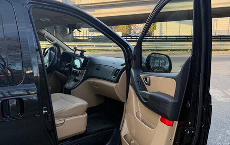 Hyundai H-1 II рестайлинг, 2021 год, 2 950 000 рублей, 6 фотография