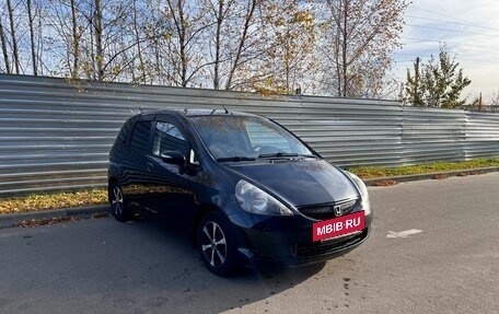 Honda Jazz I рестайлинг, 2007 год, 470 000 рублей, 3 фотография