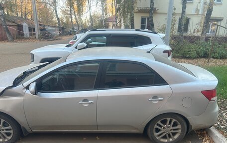 KIA Cerato III, 2011 год, 300 000 рублей, 2 фотография