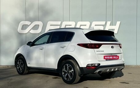 KIA Sportage IV рестайлинг, 2018 год, 2 050 000 рублей, 2 фотография