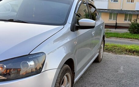 Volkswagen Polo VI (EU Market), 2013 год, 800 000 рублей, 4 фотография