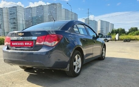 Chevrolet Cruze II, 2011 год, 630 000 рублей, 4 фотография