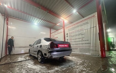 Mitsubishi Carisma I, 2003 год, 70 000 рублей, 3 фотография