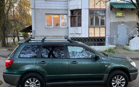 Mitsubishi Outlander III рестайлинг 3, 2006 год, 425 000 рублей, 10 фотография