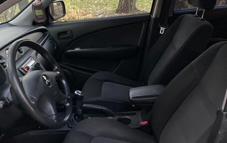 Mitsubishi Outlander III рестайлинг 3, 2006 год, 425 000 рублей, 16 фотография