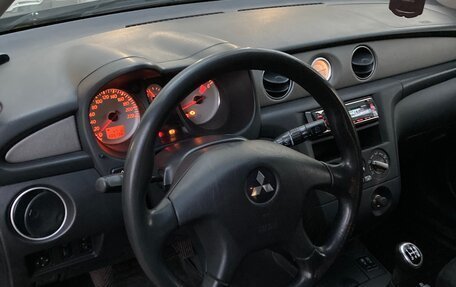 Mitsubishi Outlander III рестайлинг 3, 2006 год, 425 000 рублей, 15 фотография