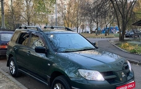 Mitsubishi Outlander III рестайлинг 3, 2006 год, 425 000 рублей, 12 фотография