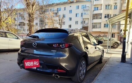 Mazda 3, 2021 год, 1 650 000 рублей, 3 фотография