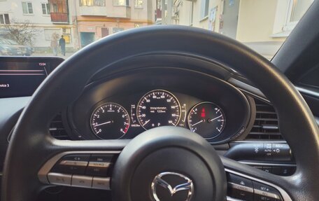 Mazda 3, 2021 год, 1 650 000 рублей, 5 фотография
