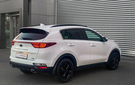 KIA Sportage IV рестайлинг, 2021 год, 2 750 000 рублей, 4 фотография