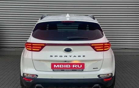 KIA Sportage IV рестайлинг, 2021 год, 2 750 000 рублей, 5 фотография