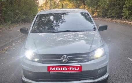 Volkswagen Polo VI (EU Market), 2018 год, 680 000 рублей, 4 фотография