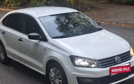 Volkswagen Polo VI (EU Market), 2018 год, 680 000 рублей, 2 фотография