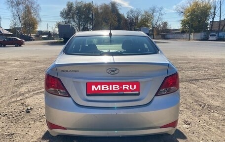 Hyundai Solaris II рестайлинг, 2016 год, 1 100 000 рублей, 5 фотография