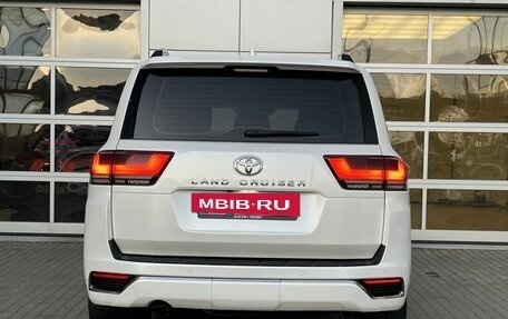 Toyota Land Cruiser, 2021 год, 8 800 000 рублей, 5 фотография