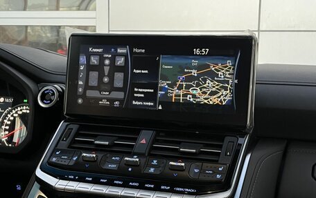 Toyota Land Cruiser, 2021 год, 8 800 000 рублей, 12 фотография