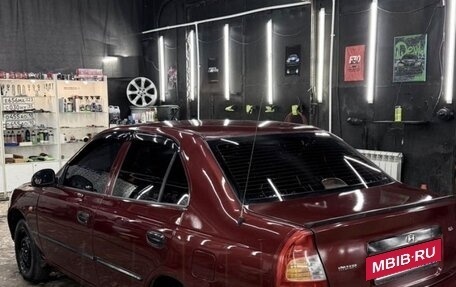 Hyundai Accent II, 2005 год, 280 000 рублей, 3 фотография