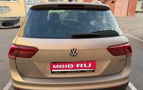 Volkswagen Tiguan II, 2018 год, 1 850 000 рублей, 5 фотография