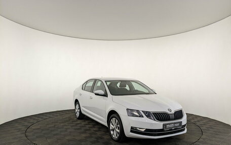 Skoda Octavia, 2019 год, 1 555 000 рублей, 3 фотография