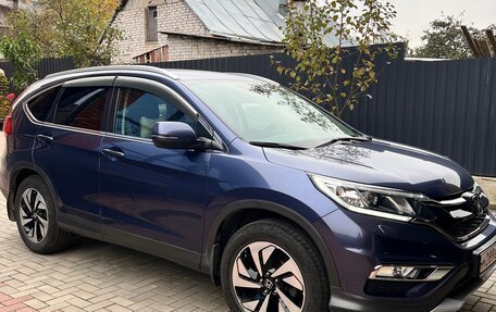 Honda CR-V IV рестайлинг, 2016 год, 3 100 000 рублей, 2 фотография