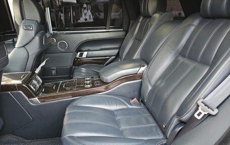 Land Rover Range Rover IV рестайлинг, 2014 год, 3 550 000 рублей, 5 фотография