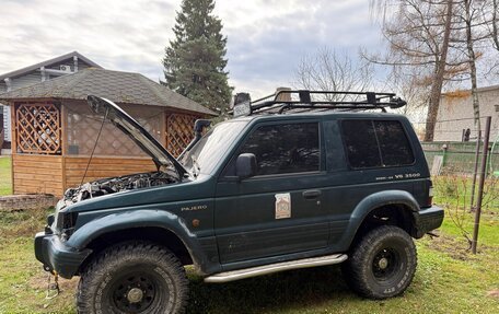 Mitsubishi Pajero III рестайлинг, 1996 год, 220 000 рублей, 2 фотография