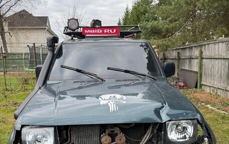 Mitsubishi Pajero III рестайлинг, 1996 год, 220 000 рублей, 3 фотография