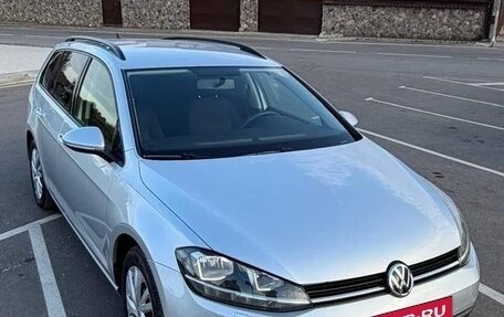 Volkswagen Golf VII рестайлинг, 2019 год, 1 580 000 рублей, 5 фотография