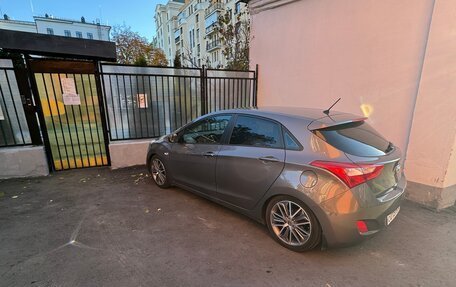Hyundai i30 II рестайлинг, 2013 год, 950 000 рублей, 3 фотография
