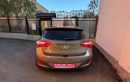 Hyundai i30 II рестайлинг, 2013 год, 950 000 рублей, 2 фотография