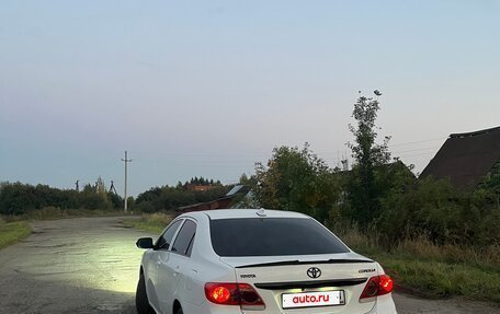 Toyota Corolla, 2011 год, 970 000 рублей, 2 фотография