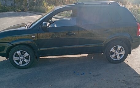Hyundai Tucson III, 2008 год, 850 000 рублей, 3 фотография