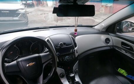 Chevrolet Cruze II, 2013 год, 720 000 рублей, 3 фотография