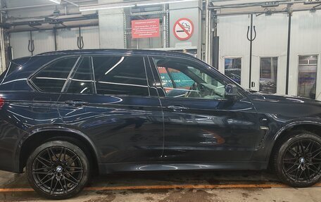 BMW X5, 2018 год, 4 100 000 рублей, 3 фотография