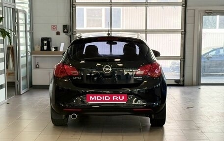 Opel Astra J, 2014 год, 700 000 рублей, 3 фотография