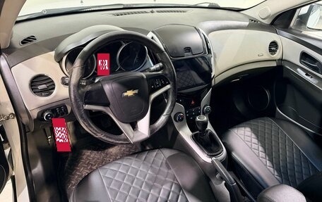 Chevrolet Cruze II, 2013 год, 680 000 рублей, 11 фотография