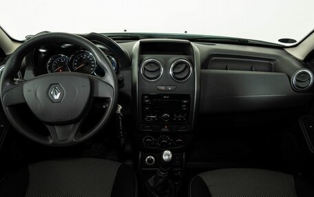 Renault Duster I рестайлинг, 2017 год, 1 598 000 рублей, 7 фотография