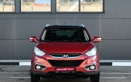 Hyundai ix35 I рестайлинг, 2010 год, 1 084 000 рублей, 3 фотография