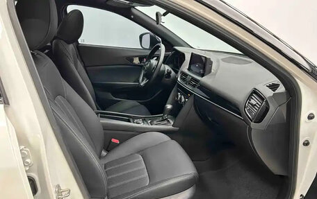 Mazda CX-4, 2023 год, 1 800 000 рублей, 10 фотография