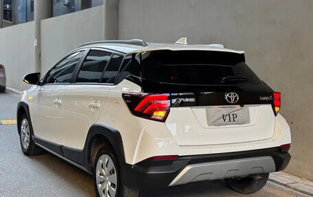 Toyota Yaris XP150 рестайлинг, 2023 год, 1 177 123 рублей, 4 фотография