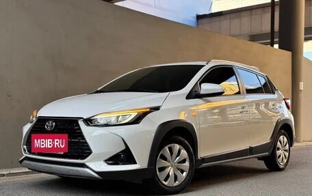 Toyota Yaris XP150 рестайлинг, 2023 год, 1 177 123 рублей, 2 фотография