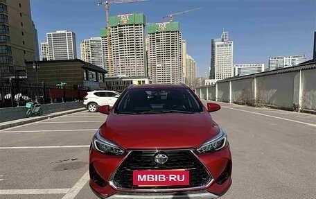 Toyota Yaris Cross, 2022 год, 1 276 000 рублей, 2 фотография