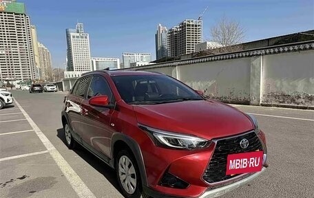 Toyota Yaris Cross, 2022 год, 1 276 000 рублей, 3 фотография